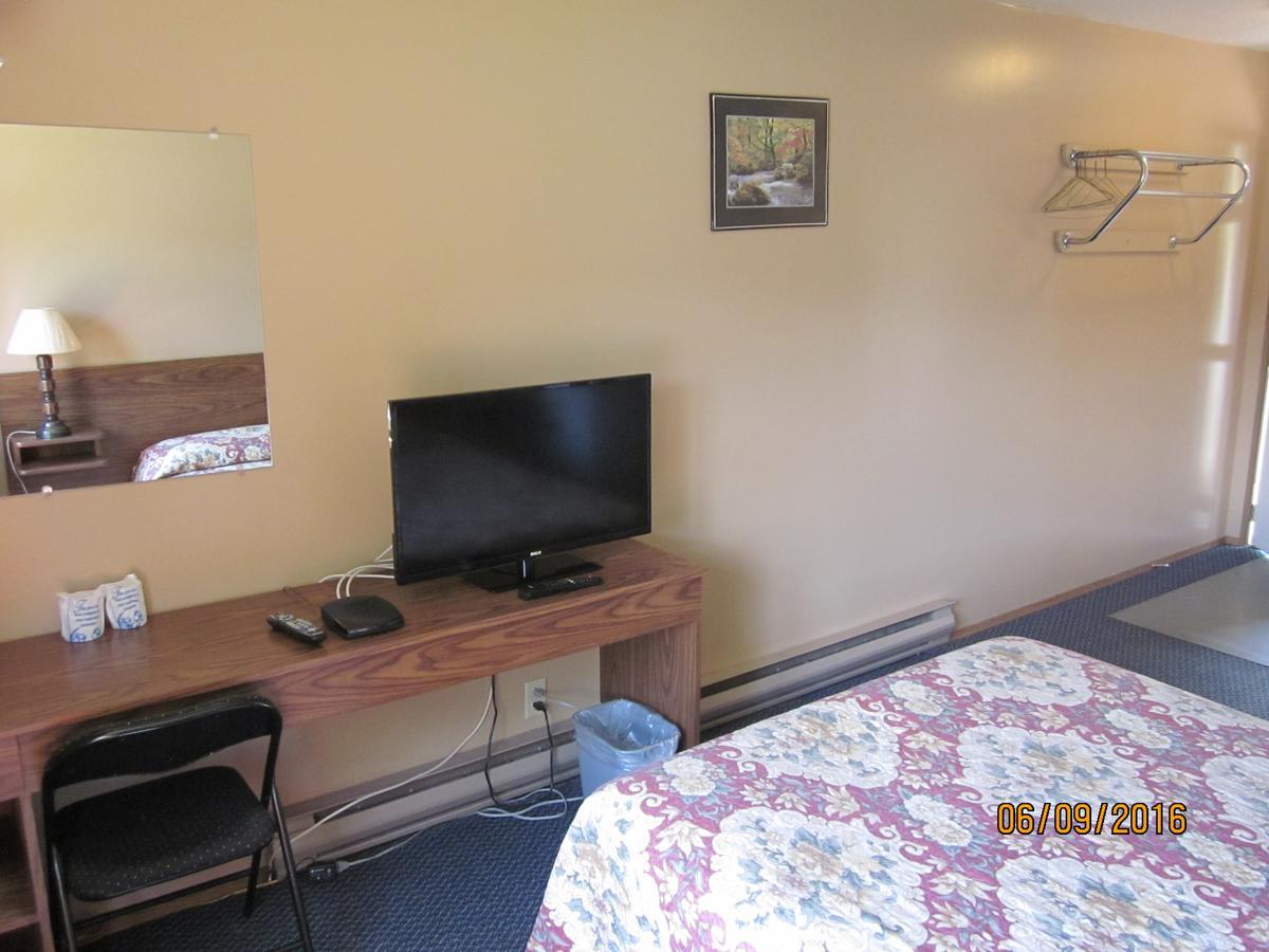 Valleyview Motel Williams Lake Ngoại thất bức ảnh