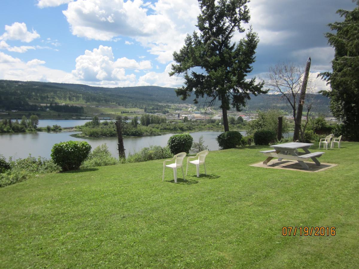 Valleyview Motel Williams Lake Ngoại thất bức ảnh